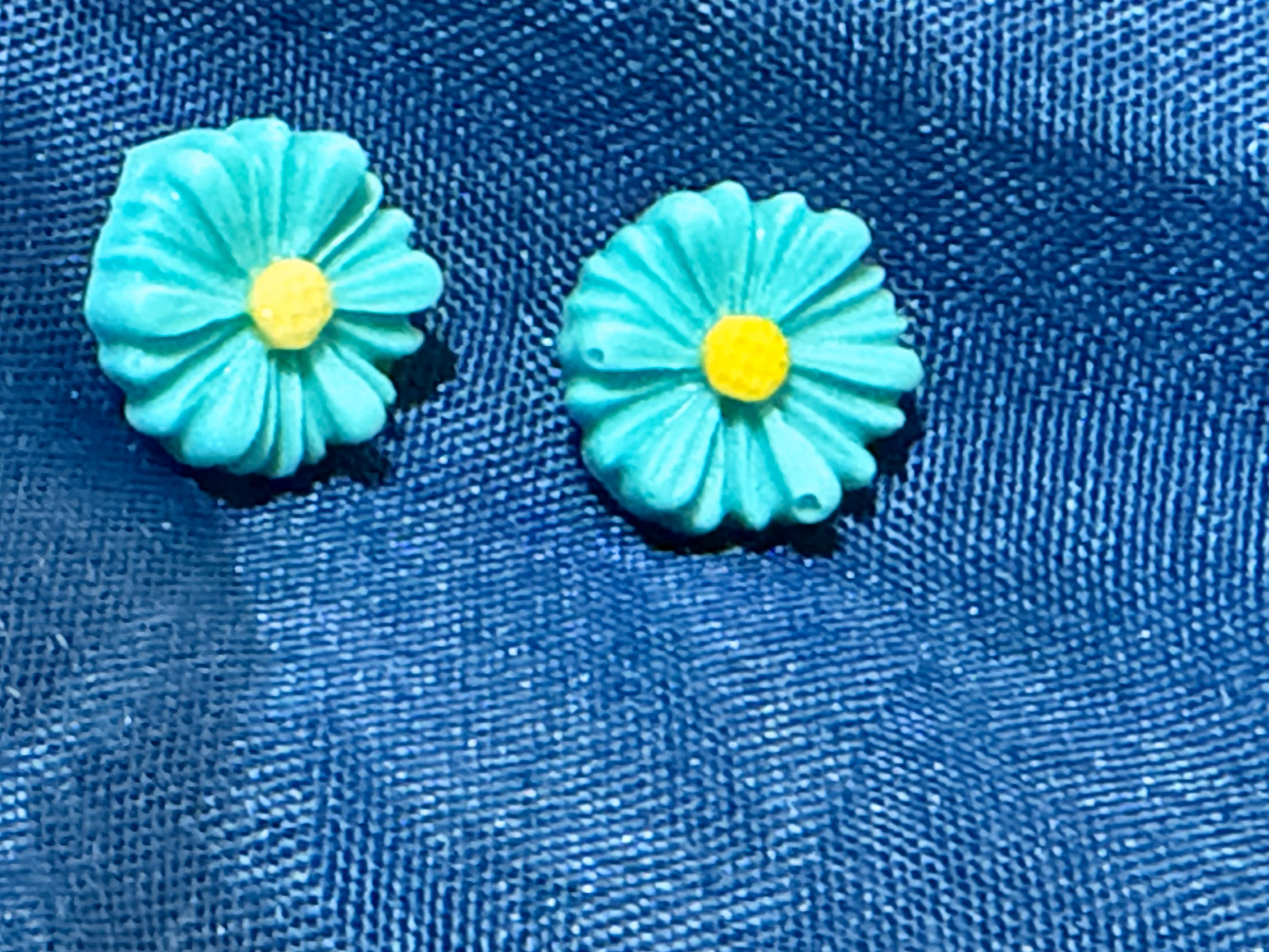 Crysanthemum Stud Earrings in Bright Blue