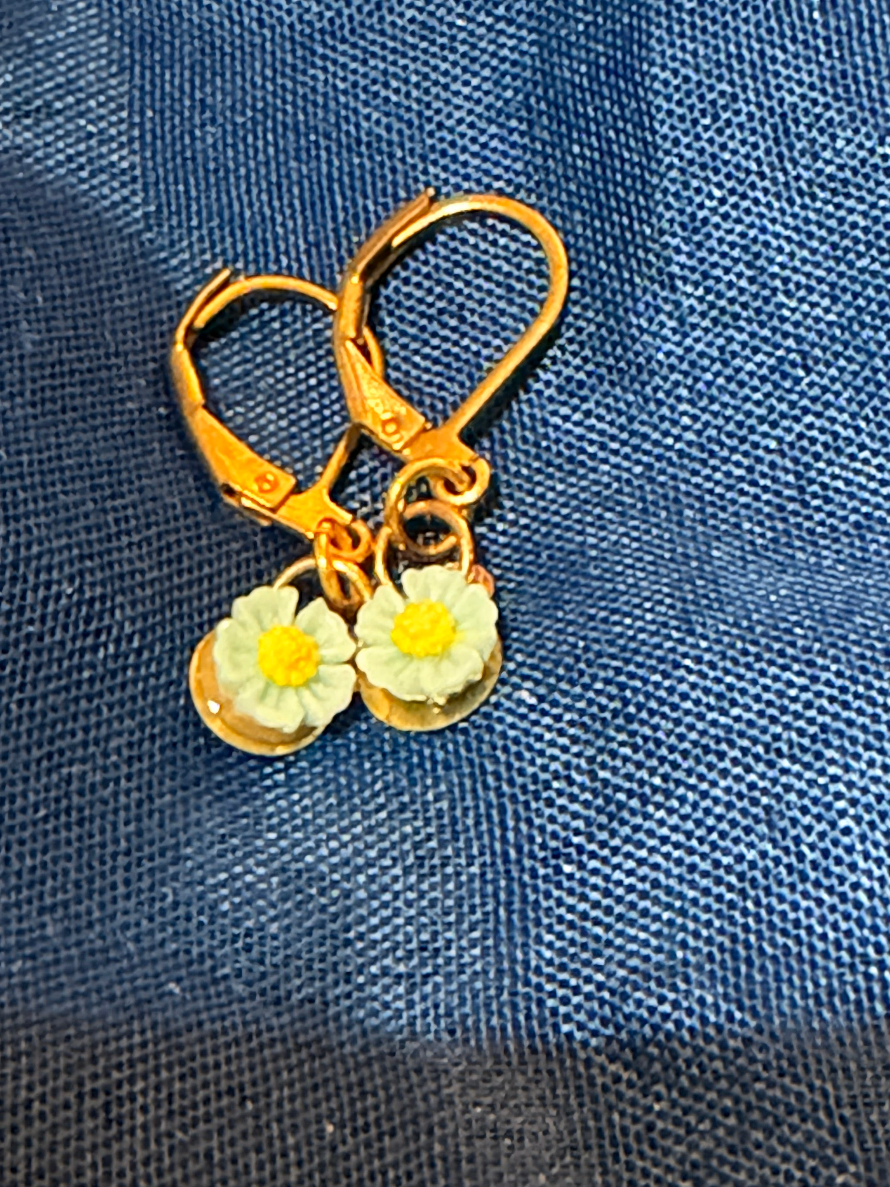 Daisy Dangle Earrings in Pastel Blue
